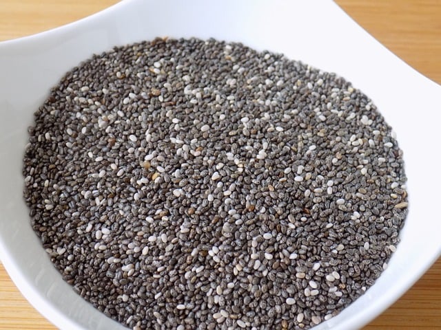 chia seeds in bowl
