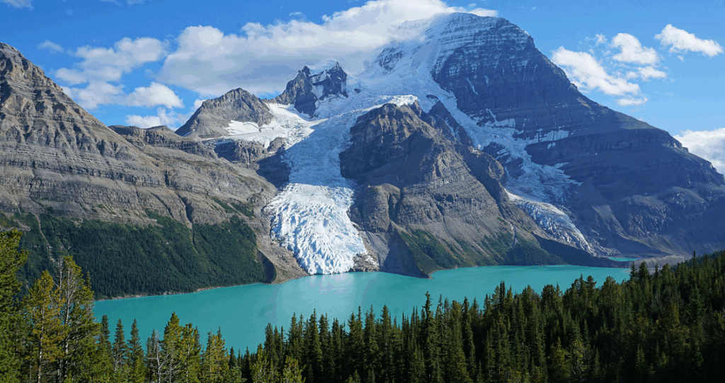 mount robson provincial park canada
